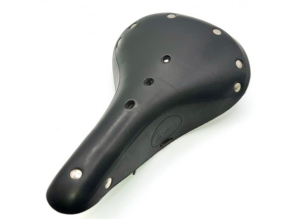 Sillín de piel Gyes SL-17 color negro con partes metálicas negras