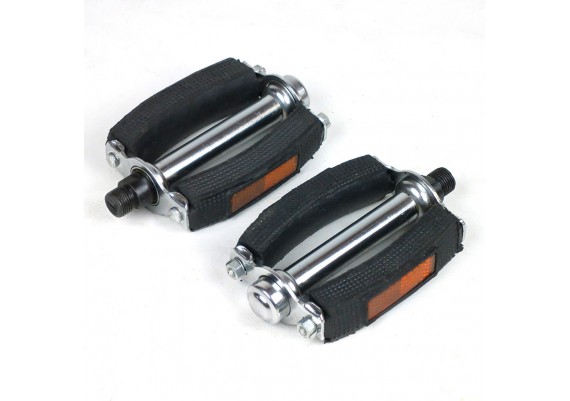 Bow-type pedals with reflector thread 9/16"